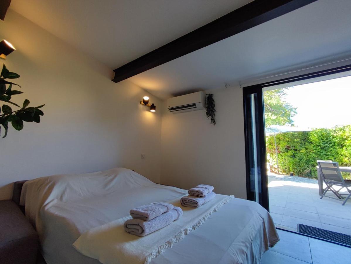 L'Ousto - Studio Avec Magnifique Terrasse A 5 Min De Cassis Roquefort-la-Bedoule Exterior photo